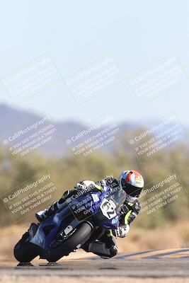 media/Nov-02-2025-CVMA (Sun) [[337aff29ab]]/Race 8-Formula Lightweight Twins Shootout/